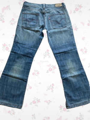 Levi's 90s vintage low rise flared denim jeans, size 38-40, blue