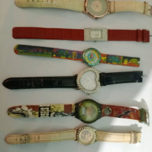 Wristwatches used with wear and two straps