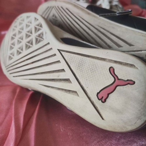 Sneakers Puma and Primadona used, size 39, black and white