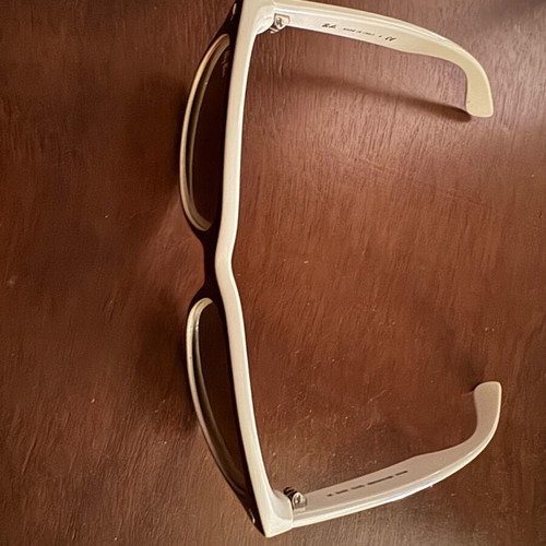 Ray-Ban 2132/790/70 like new