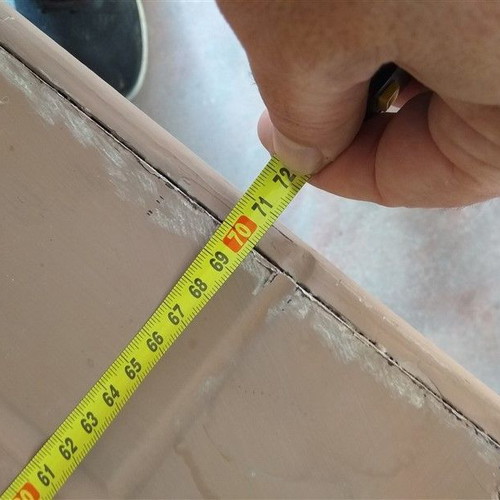 Τραπεζάκι ξύλινο μεταχειρισμένο 71Χ71Χ41 εκ