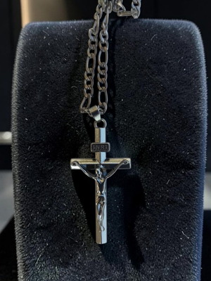 Crucifix with elegant black chain new
