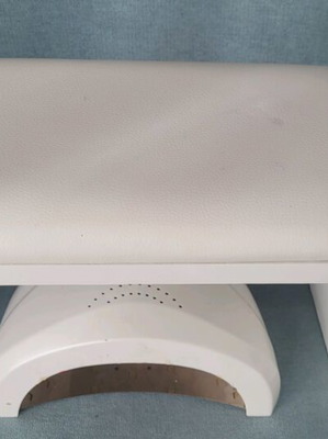 Στάντ χεριών για μανικιούρ μεταχειρισμένο, λευκό PU leather & melamine