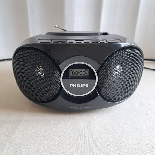 Philips AZ 318 radio like new with CD, MP3, USB and AUX
