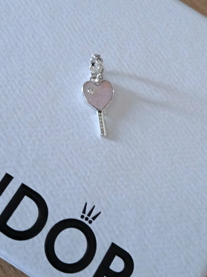 Pandora charm κλειδί με ροζ σμάλτο ασήμι 925 καινούργιο