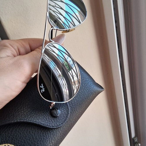 Ray Ban Aviator sunglasses