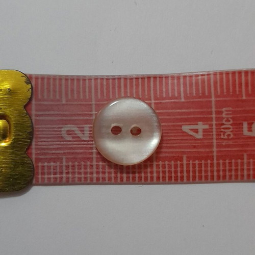 Set of 9 buttons, 11 mm diameter