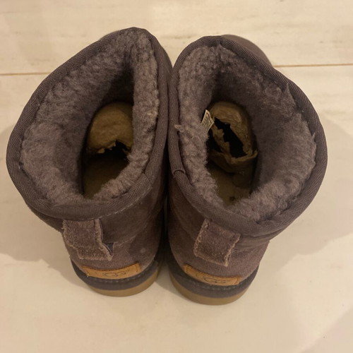 Ugg Classic Mini boots used, purple size 39