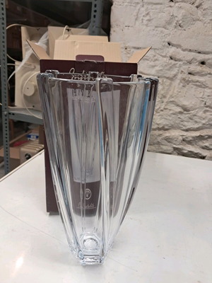 Bohemia Crystal Infinity Vase 305mm new