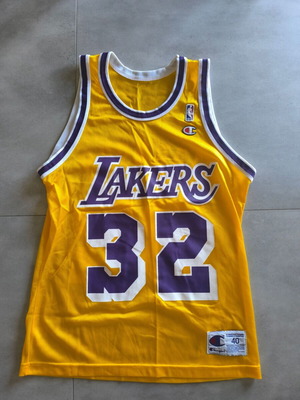 Los Angeles Lakers #32 Champion Jersey vintage 90s like new