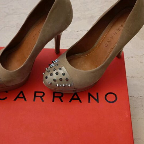 Carrano pump size 38