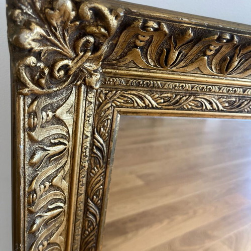 Antique mirror like new with authentic wooden frame