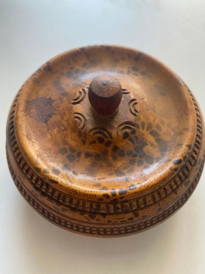 Collectible handcrafted wooden box with lid used, folk art pyrography design