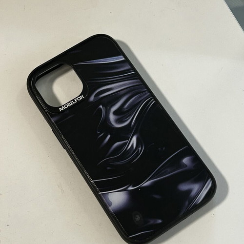 Mobilfox iPhone 14 case that glows in the dark like new