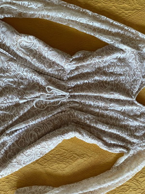 Jumpsuit like new, size M, beige