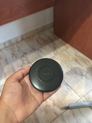 Samsung Fast Charge wireless charger black