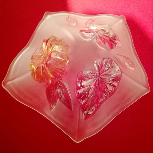 Vintage Mikasa Crystal floral centerpiece bowl