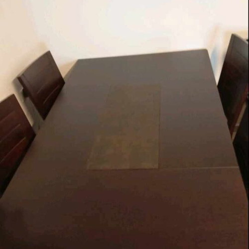 Solid wood dining set with leather like new, size 1.80x1.00, up to 12 seats