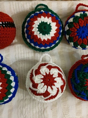 Knitted handmade Christmas balls pack of 6 made to order