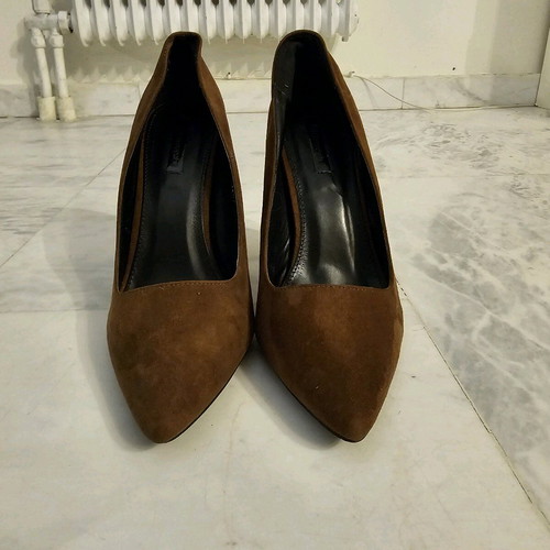 Fullah Sugah Suede Camel Brown Pumps No. 40 Used