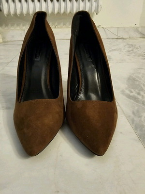 Fullah Sugah Suede Camel Brown Pumps No. 40 Used