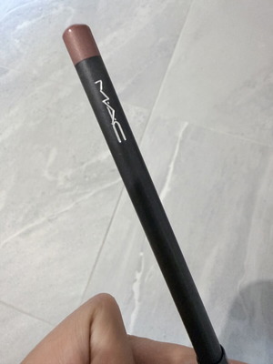 Mac lip liner pencil, shade Dervish