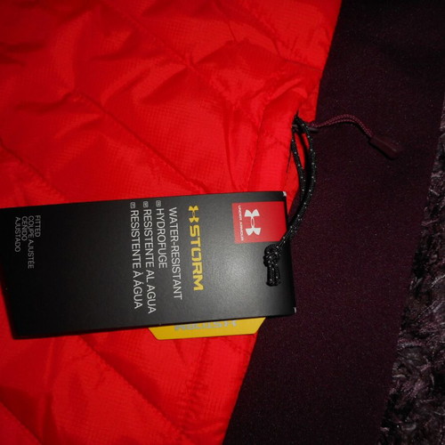 Under Armour ColdGear Reactor Hybrid jacket new, red, size L