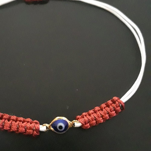 White cord bracelet with blue eye, adjustable size, handmade, new