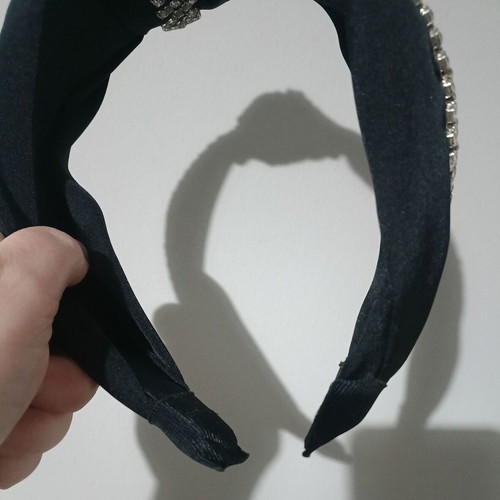 Hairband with rhinestones
