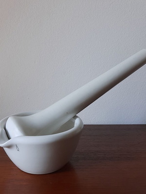 Pharmaceutical Laboratory Mortar and Pestle Set Porcelain used