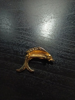 Vintage 80' pin used