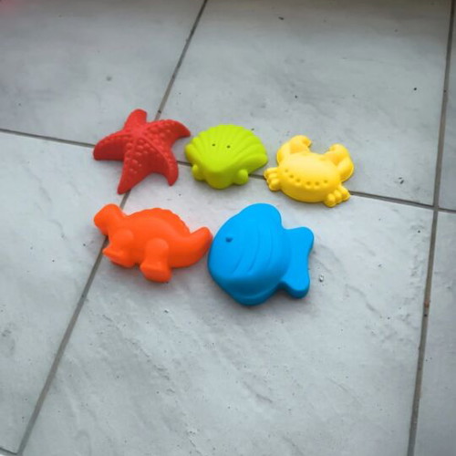 Sand toys set with molds and tools