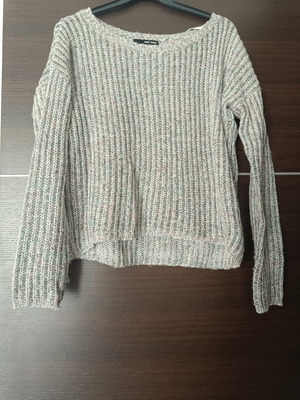 Knitted sweater like new, gray with multicolor threads