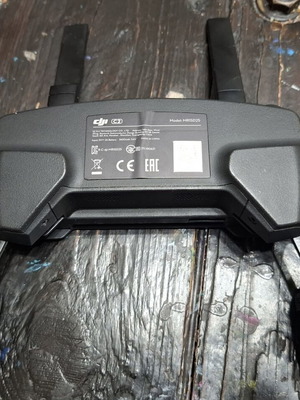 Τηλεχειριστήριο DJI Mavic Mini μεταχειρισμένο, μη λειτουργικό για ανταλλακτικά