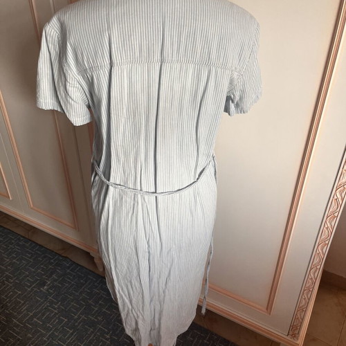 Pull & Bear shirt size S 36 8 like new, white and turquoise