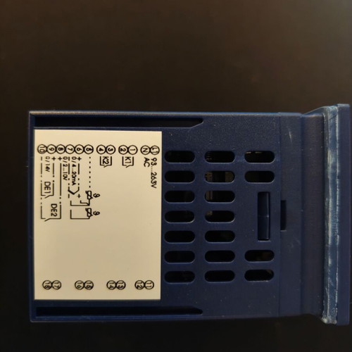 JUMO diraTRON 108 PID Temperature Process Controller