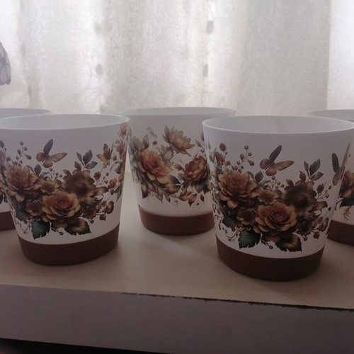 Set of 5 new hand-decorated flower pots for indoor plants