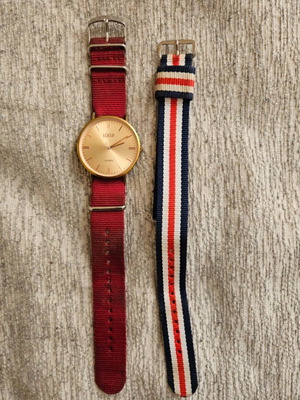 Loisir women's watch like new, 40 mm, with second strap gold