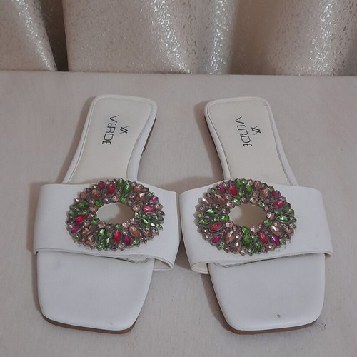 Verde leather flat slippers used, white with colorful rhinestones, size 36