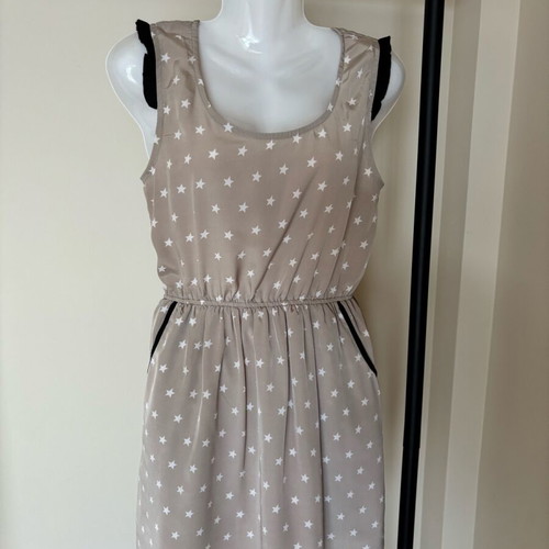 Compania Fantastica dress M like new with stars and 2 front pockets