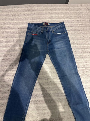 Americanino men's jeans like new, size 46/32, blue
