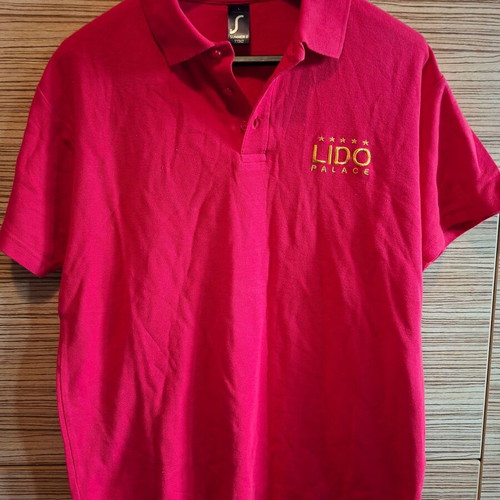 Pack of 5 colorful short-sleeve t-shirts like new
