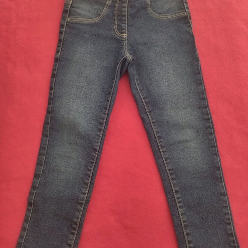 Benetton jeans like new, elastic with adjustable waistband, size 110 cm