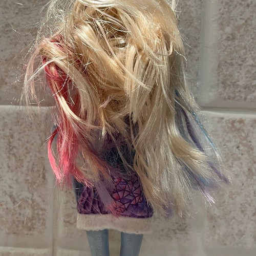 Monster High Doll Abbey Bominable like new Mattel 2013