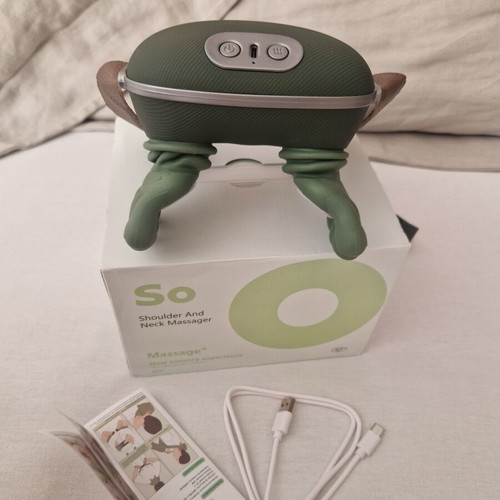 Shoulder and Neck Massager with 4D Neck Heater and USB, New
