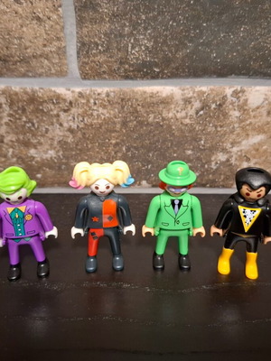DC Villains Playmobil Kinder Surprise καινούργιο, σετ 4 φιγούρες