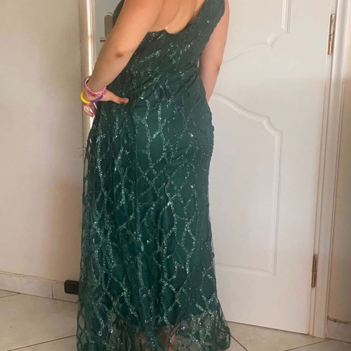 Dress cypress green one shoulder like new for formal events