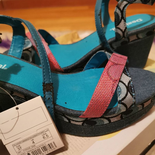 Desigual Dustin 3 platform sandals used, size 37, blue-red