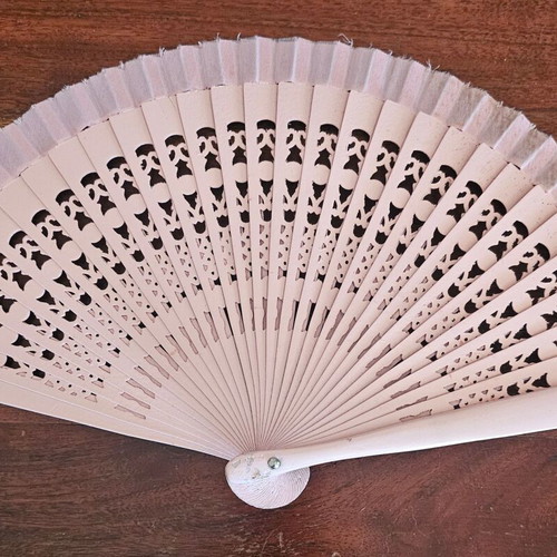 Wooden pink hand fan like new