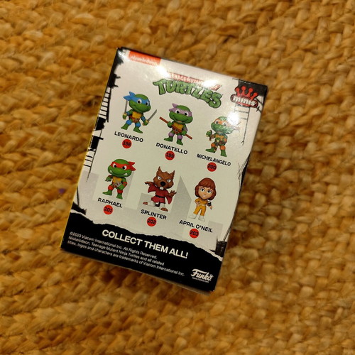Teenage Mutant Splinter Funko Minis 202 new